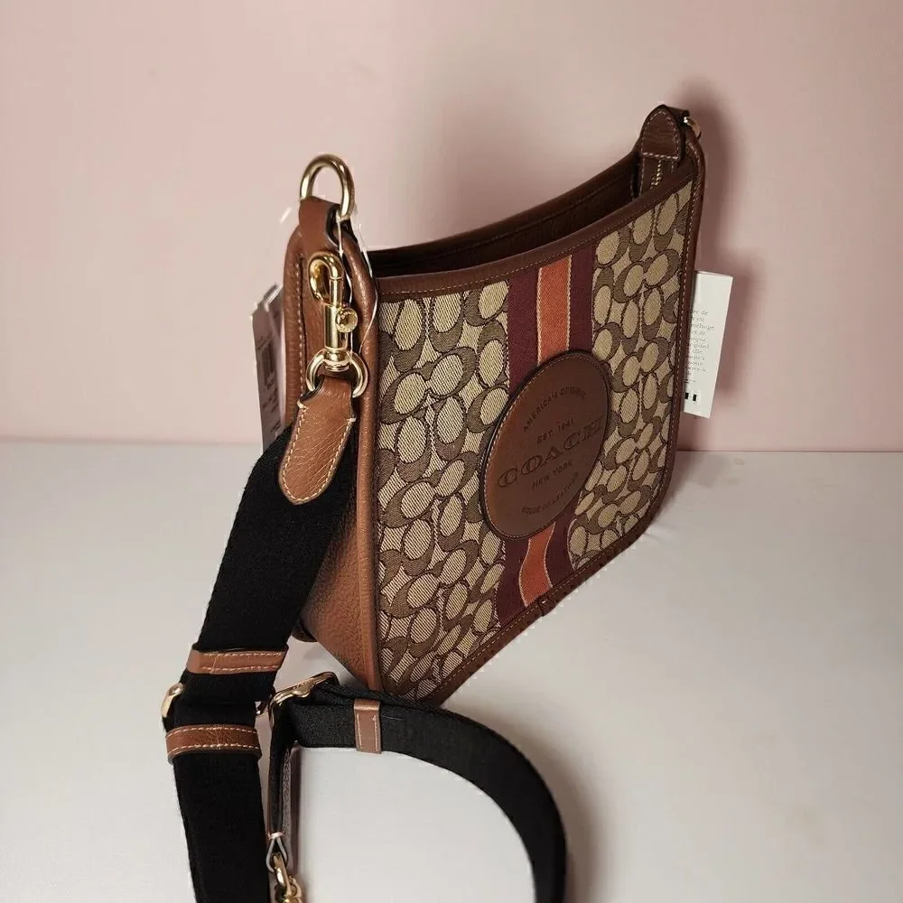 NWT COACH CA195 Dempsey File Bag In Signature Jacquard Stripe Patch Sadd…